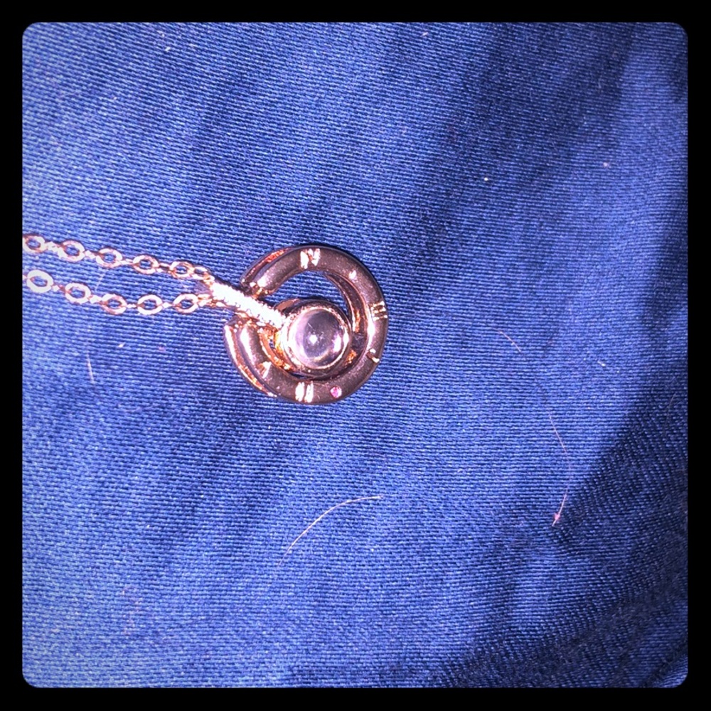 rose gold necklace
